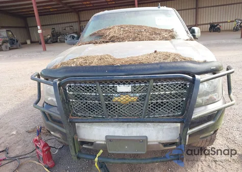 2012 Chevrolet Suburban 1500 Lt из США, поврежденный, VIN 1GNSKJE7XCR144936